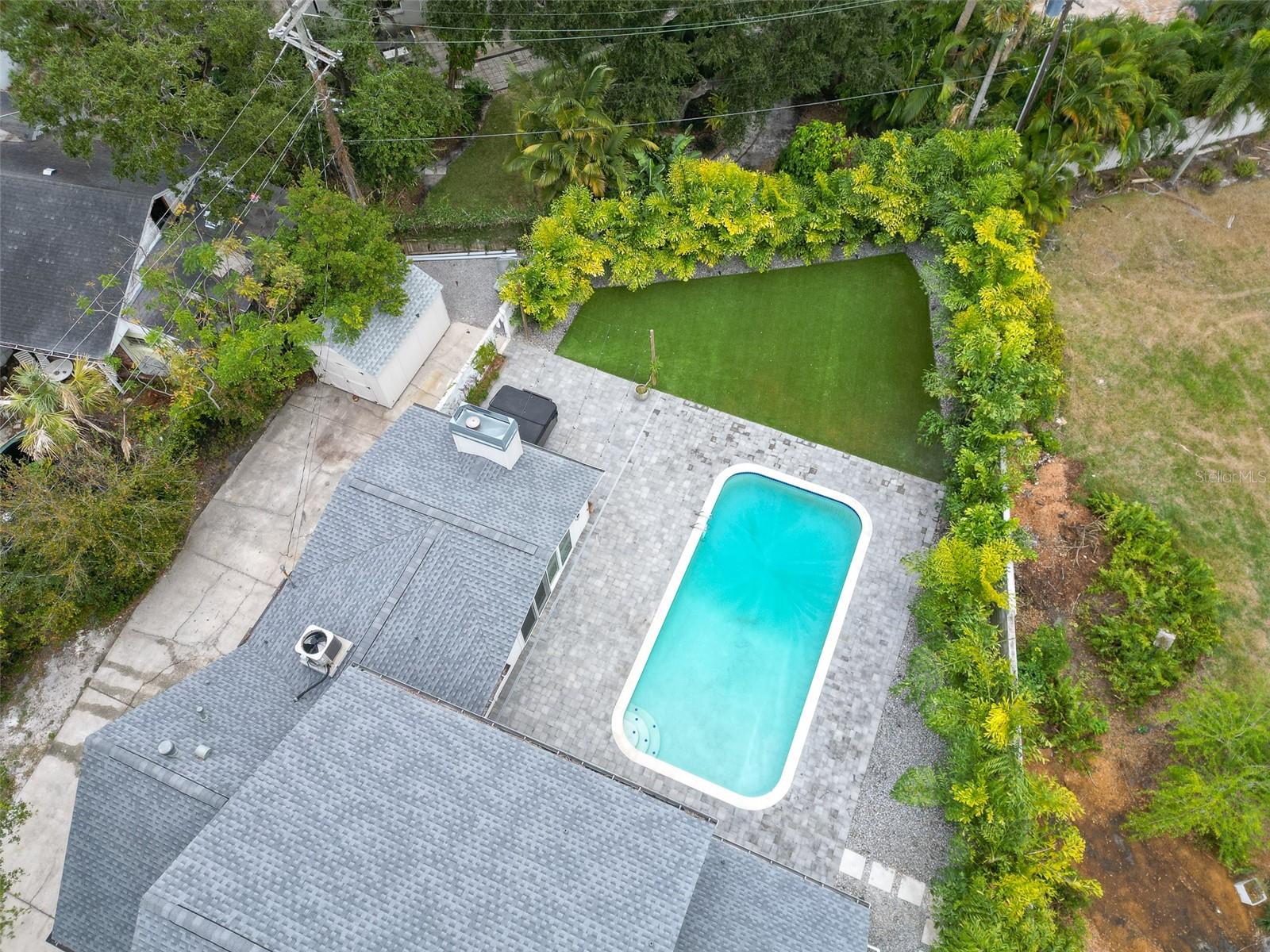 414 S SHORE CREST DR, TAMPA, FL, 33609