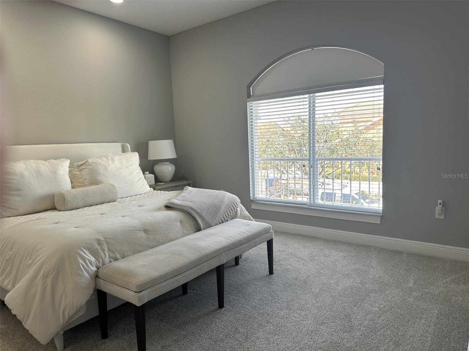 25 LINCOLN AVE S, ST PETERSBURG, FL, 33711