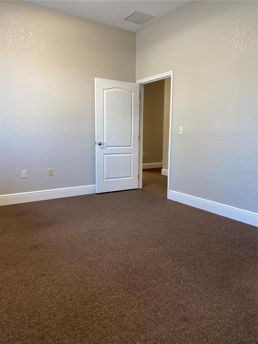 1213 W MILLER ST, FRUITLAND PARK, FL, 34731