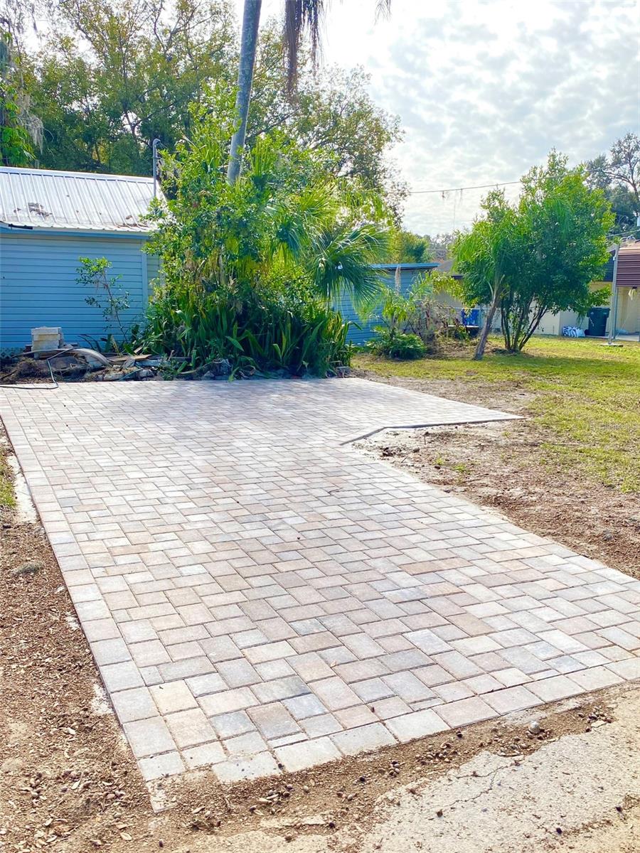 10607 3RD ST, THONOTOSASSA, FL, 33592