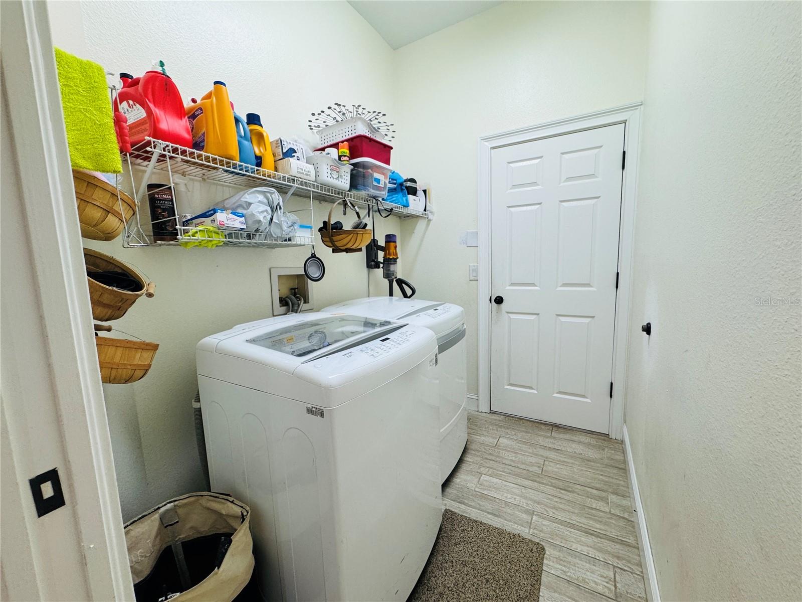 9625 FOX HEARST RD, TAMPA, FL, 33647