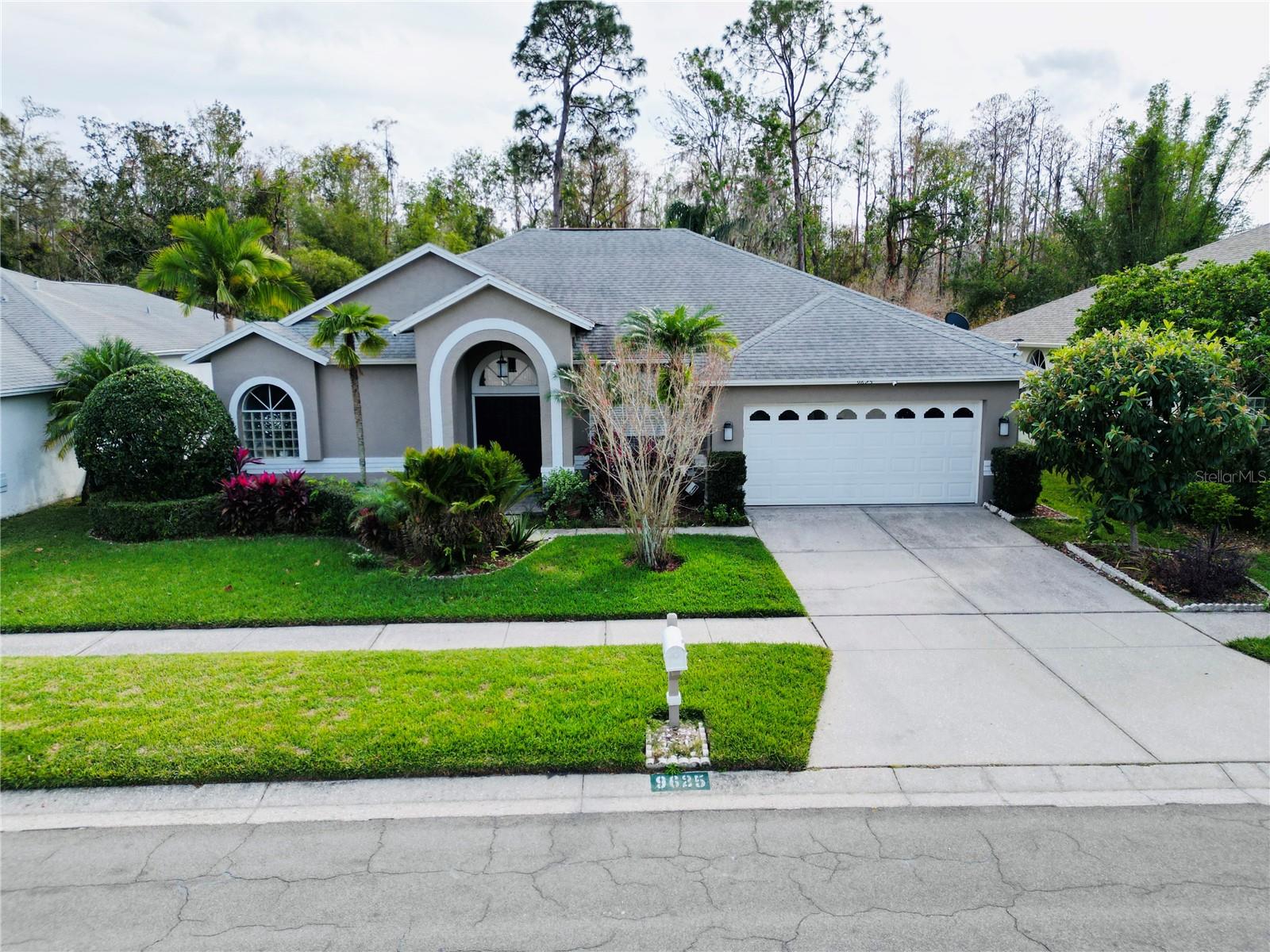 9625 FOX HEARST RD, TAMPA, FL, 33647