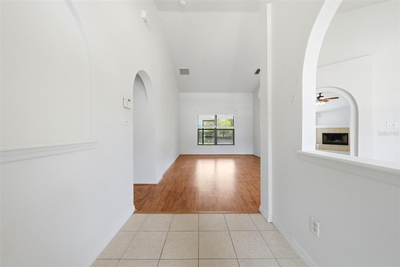 36341 GRAND ISLAND OAKS CIR, GRAND ISLAND, FL, 32735