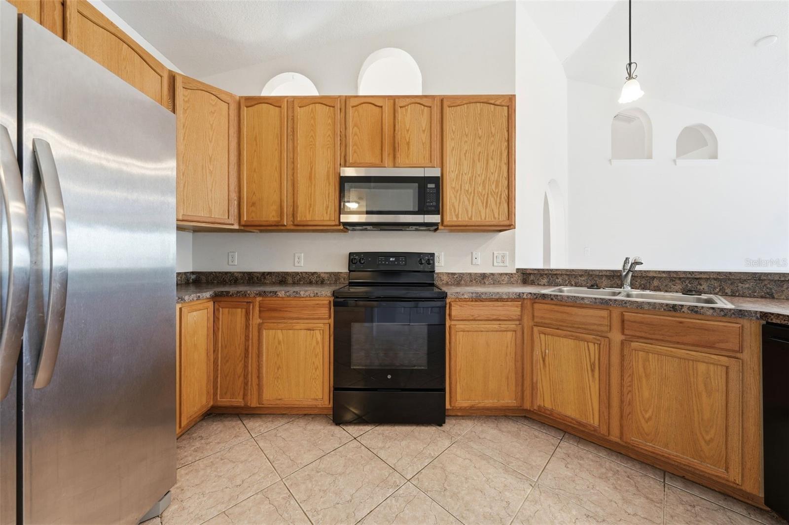 36341 GRAND ISLAND OAKS CIR, GRAND ISLAND, FL, 32735