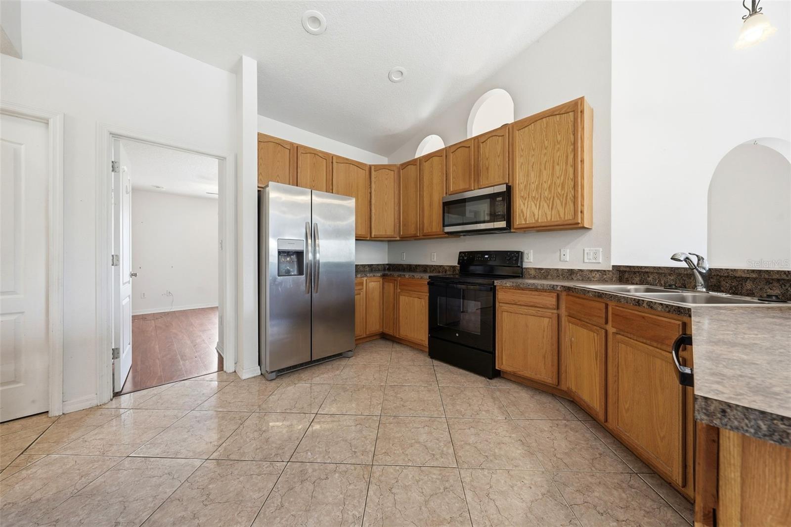 36341 GRAND ISLAND OAKS CIR, GRAND ISLAND, FL, 32735