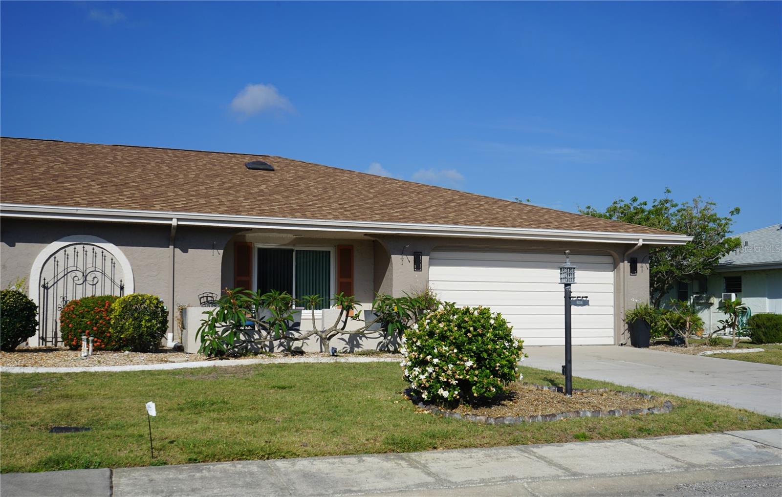 317 GREEN MANOR DR #38 B, SUN CITY CENTER, FL, 33573