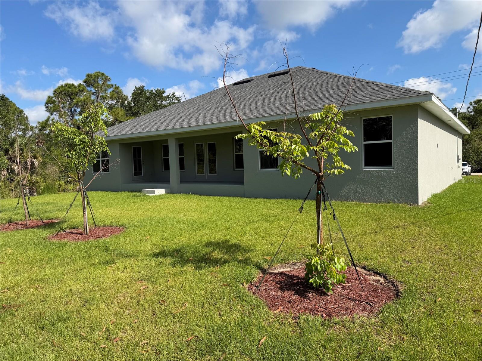 17433 EDGEWATER DR, PORT CHARLOTTE, FL, 33948