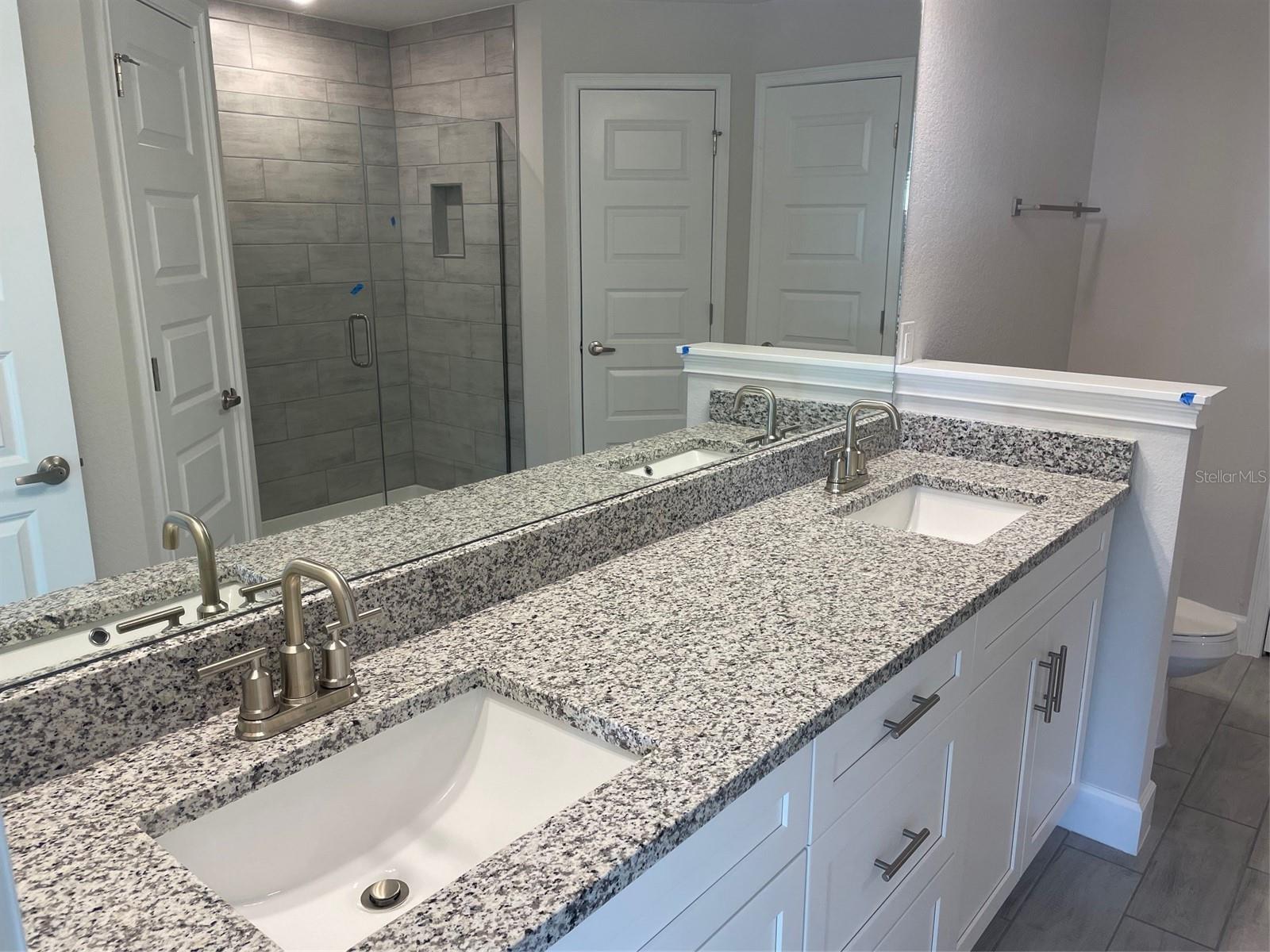 17433 EDGEWATER DR, PORT CHARLOTTE, FL, 33948