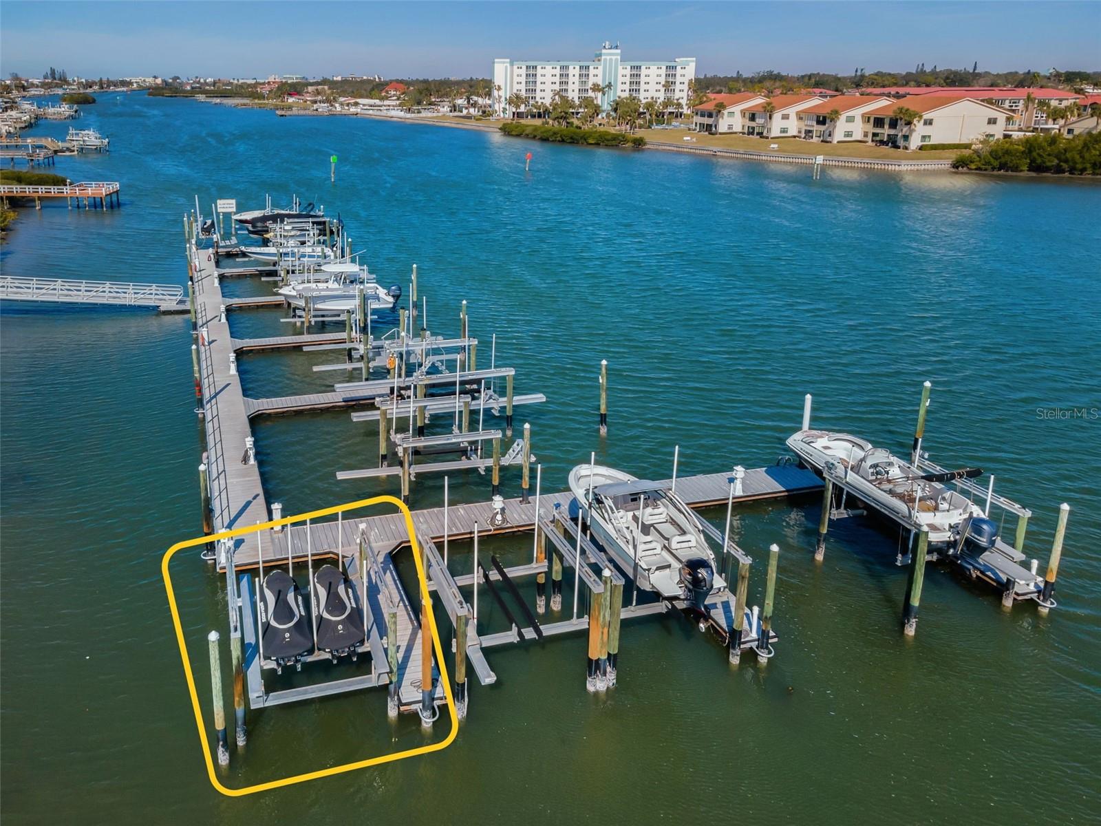 19915 GULF BLVD #605, INDIAN SHORES, FL, 33785