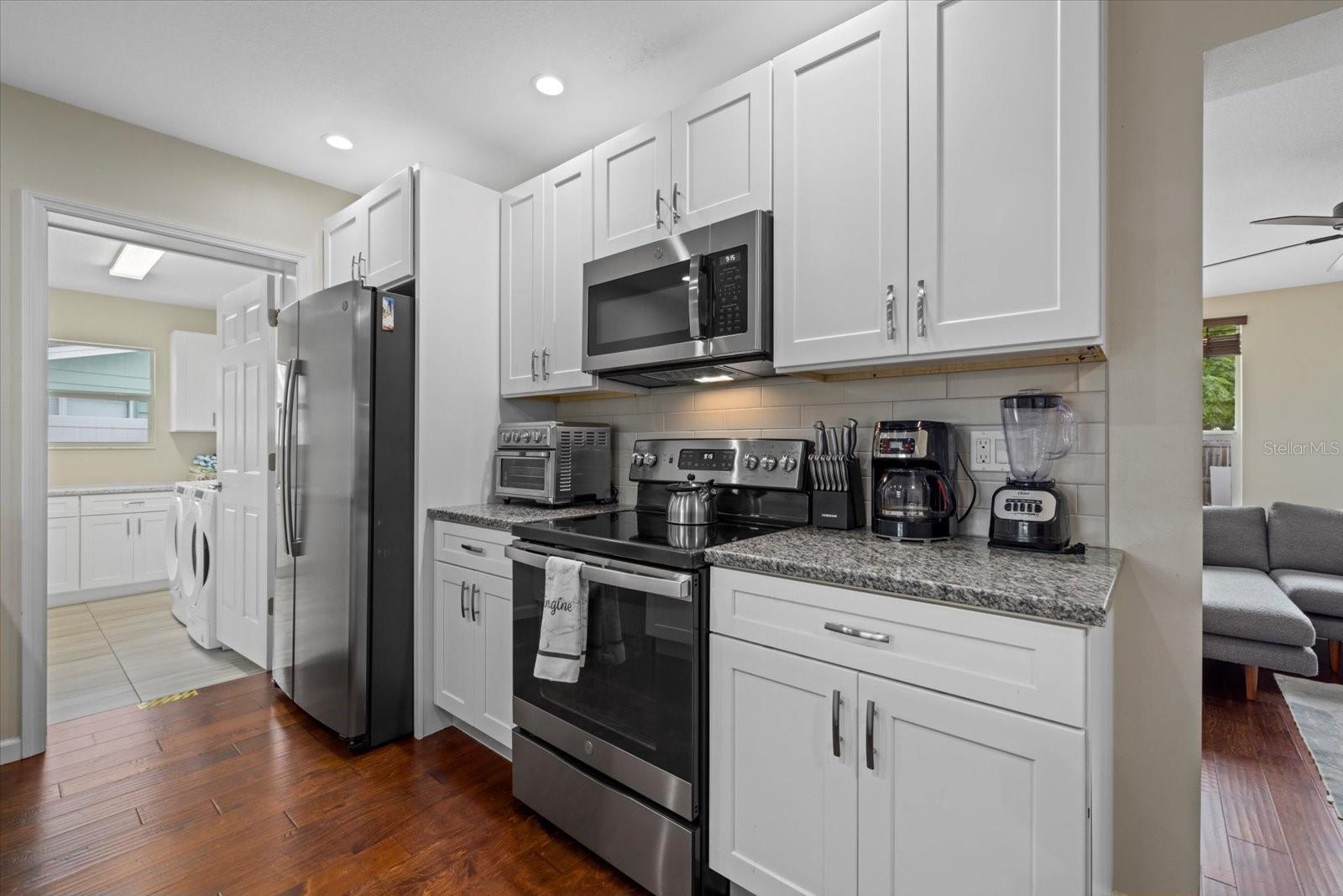 330 CARUSO PL, SARASOTA, FL, 34237
