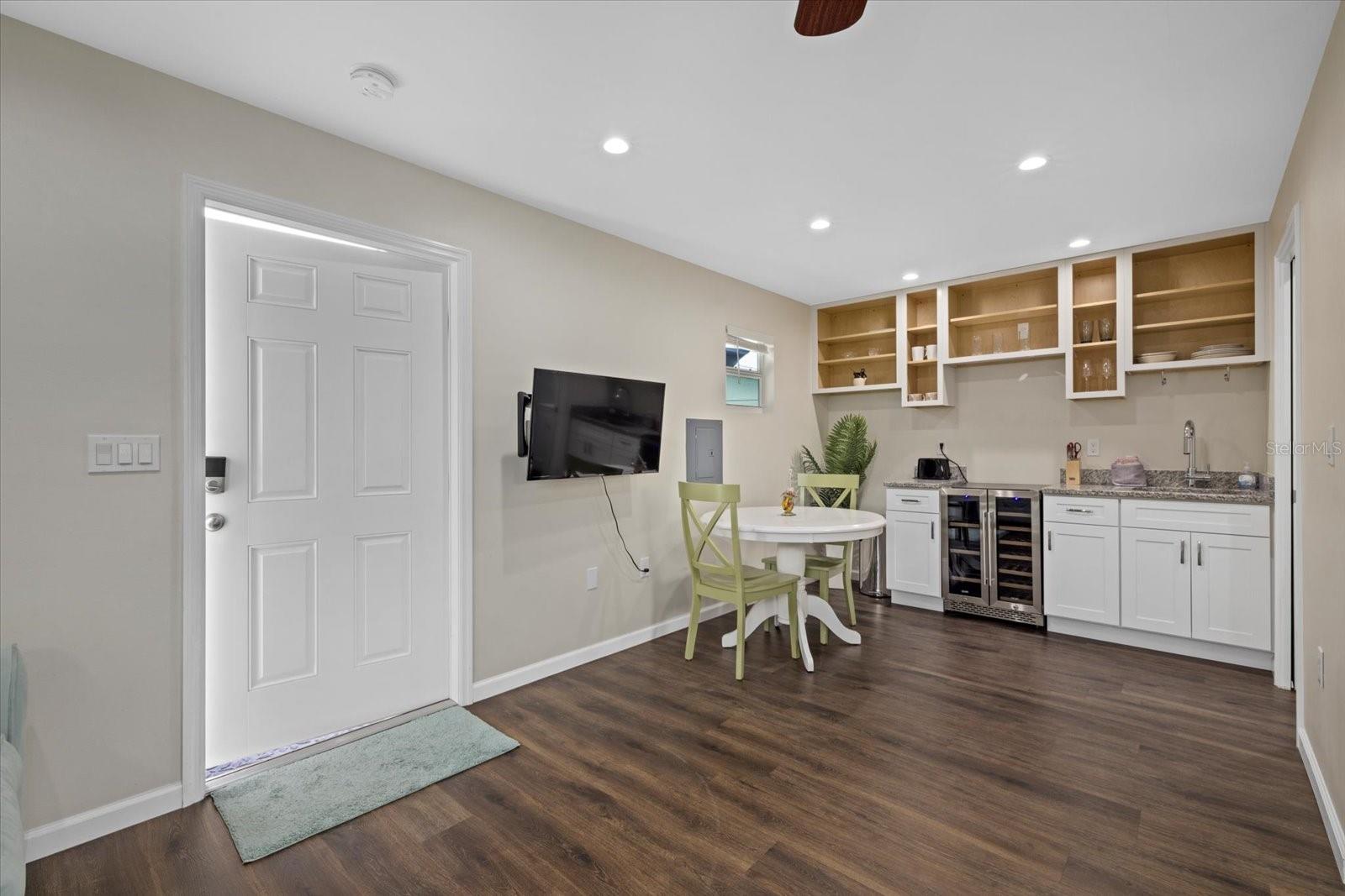330 CARUSO PL, SARASOTA, FL, 34237