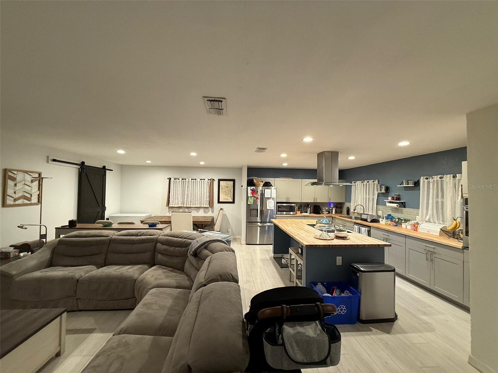 6642 MATCHETT RD, ORLANDO, FL, 32809