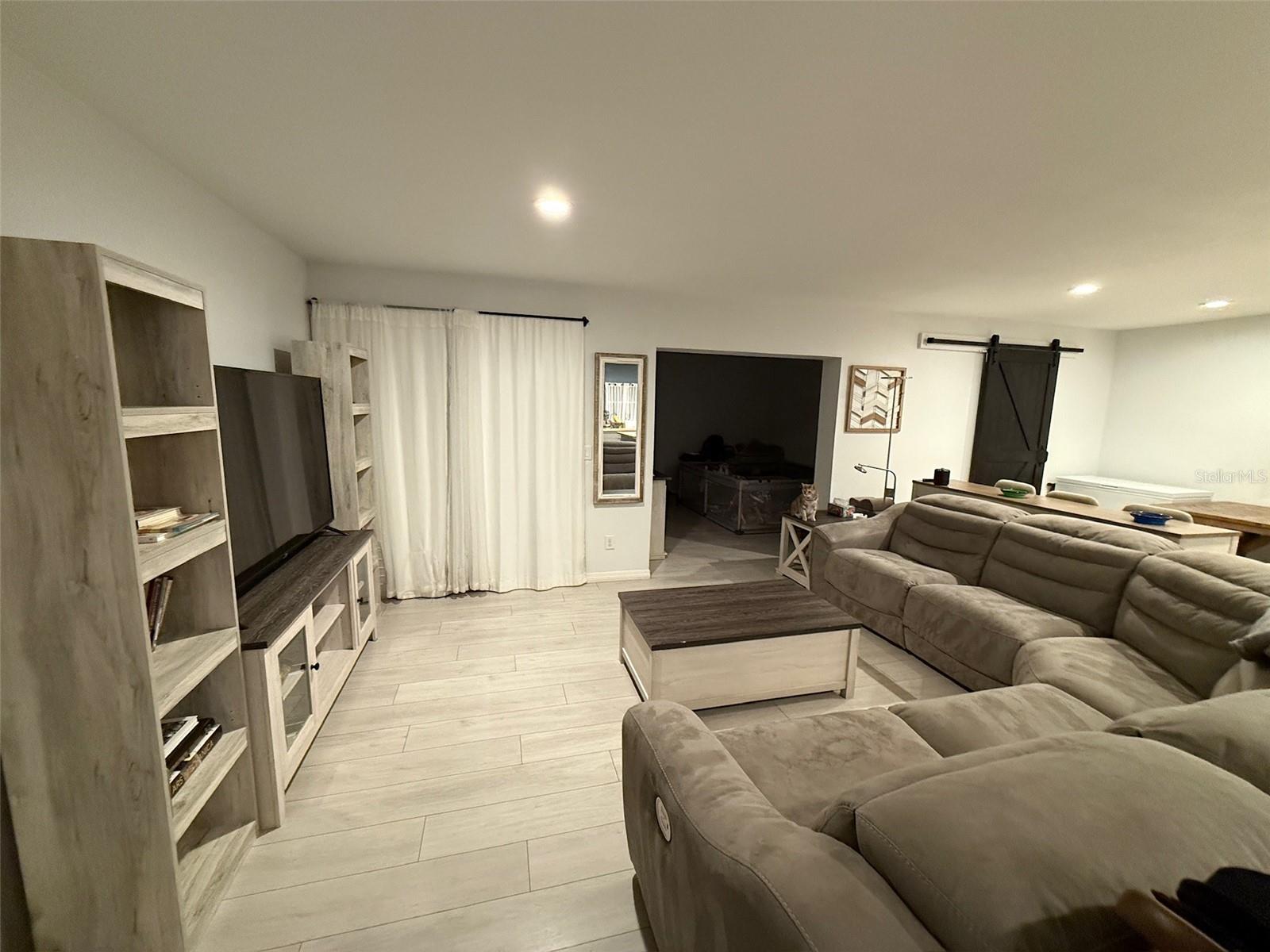 6642 MATCHETT RD, ORLANDO, FL, 32809