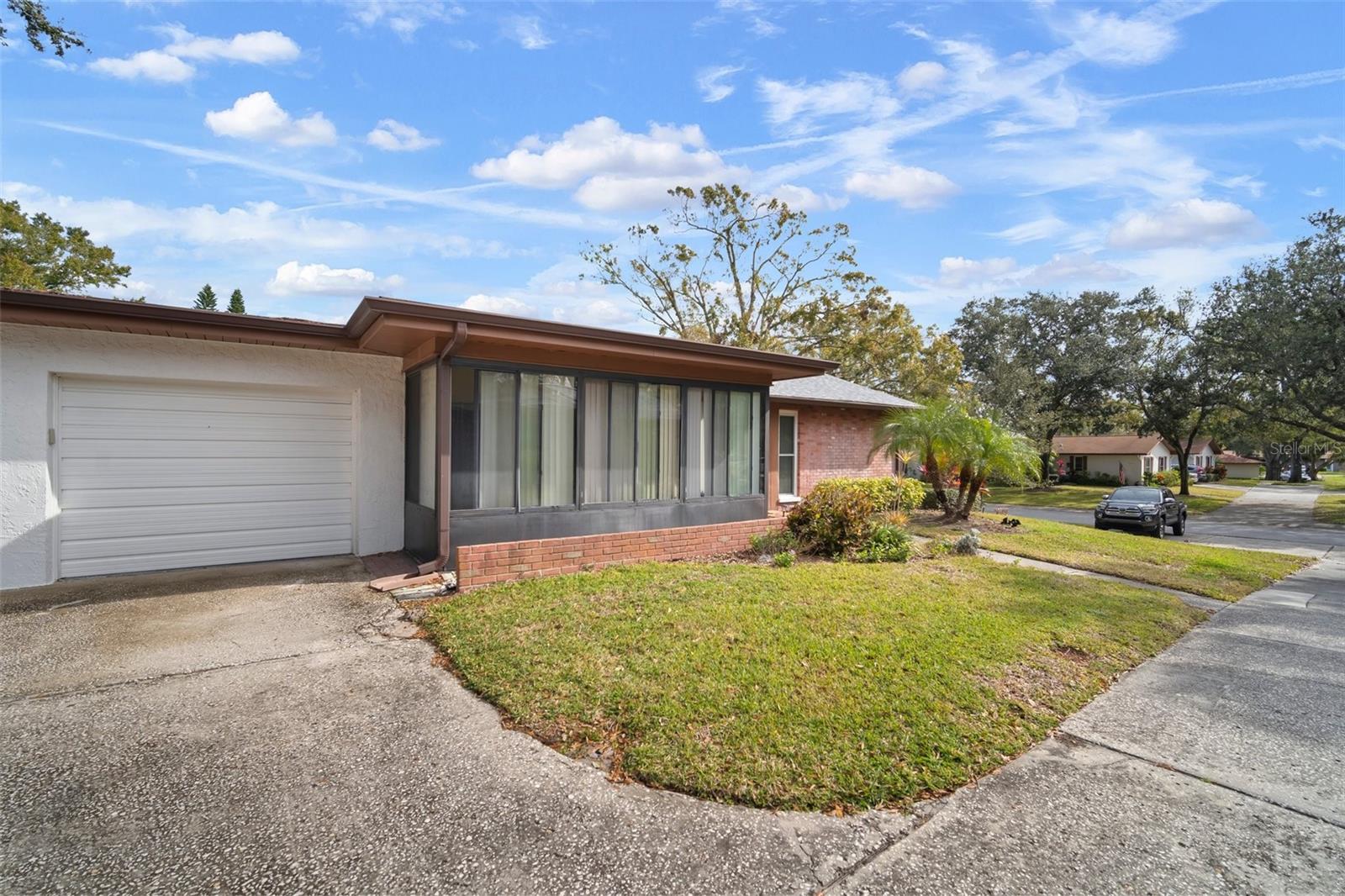 2320 SHELLY DR #B, PALM HARBOR, FL, 34684