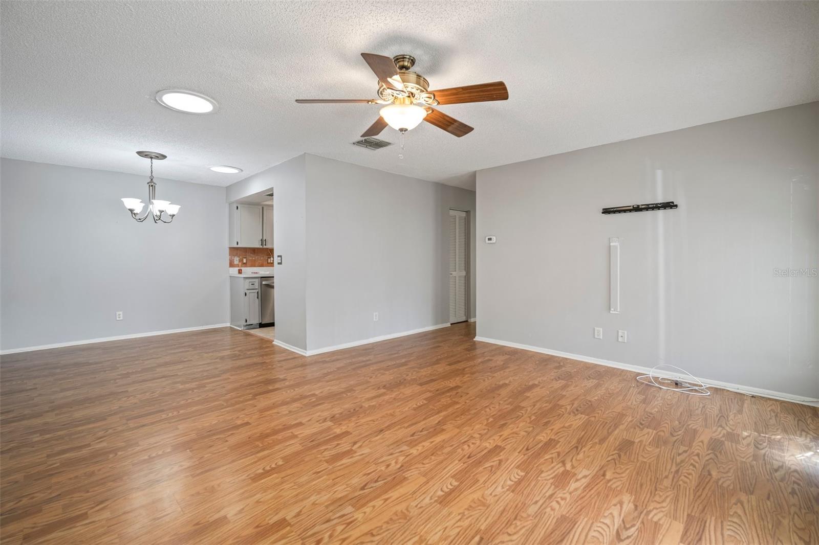 2320 SHELLY DR #B, PALM HARBOR, FL, 34684