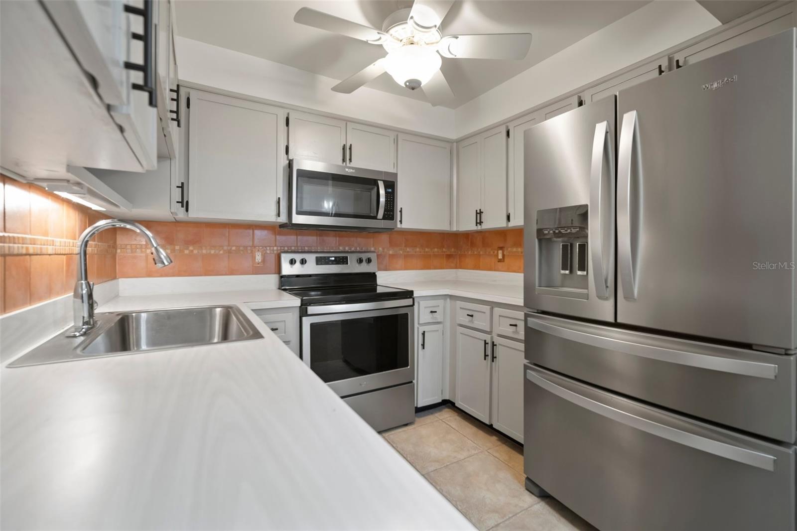 2320 SHELLY DR #B, PALM HARBOR, FL, 34684