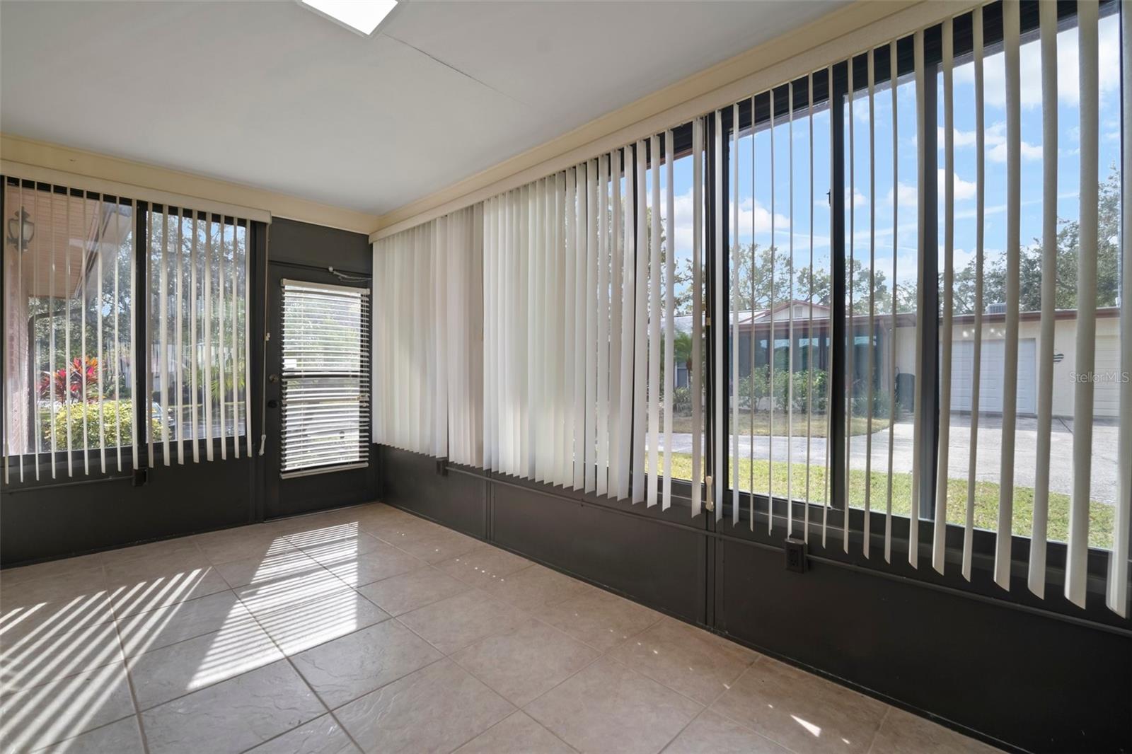 2320 SHELLY DR #B, PALM HARBOR, FL, 34684