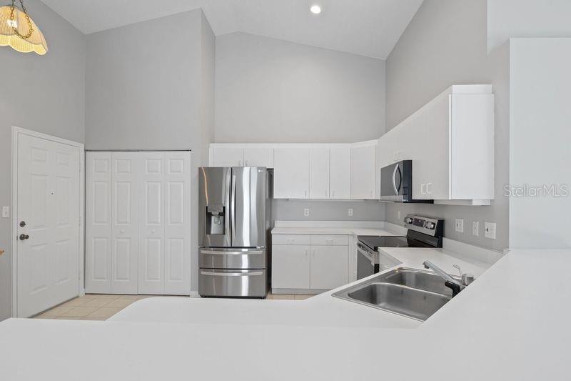2608 EDGEWATER CT, PALMETTO, FL, 34221
