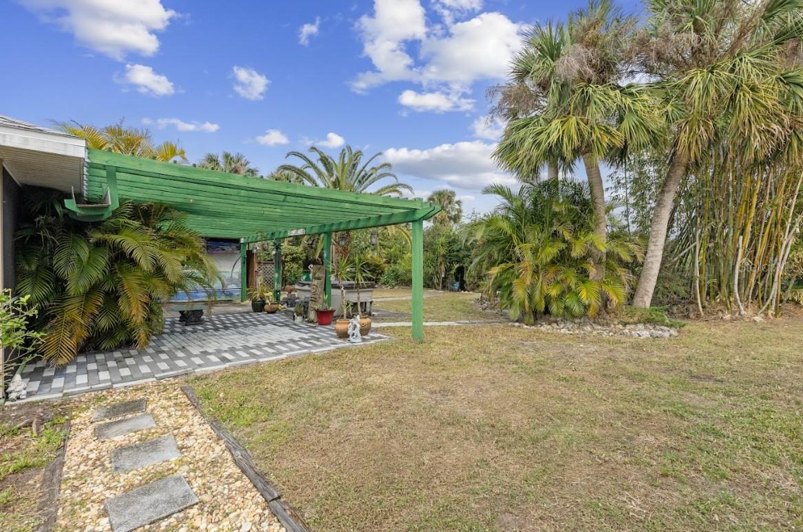 230 SALISBURY ST, PORT CHARLOTTE, FL, 33954