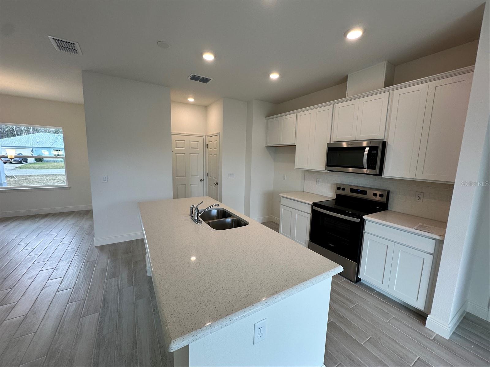 14 LONDONDERRY DR, PALM COAST, FL, 32137