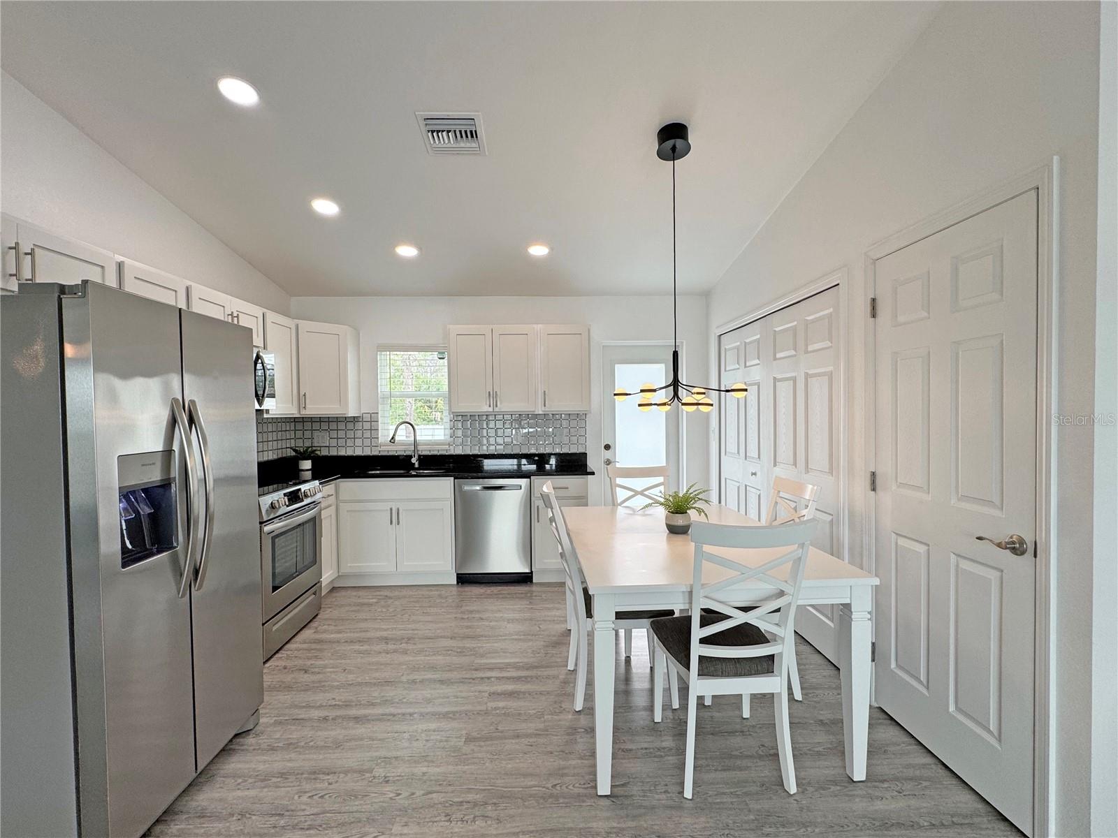 8044 MEMORY CIR, LABELLE, FL, 33935