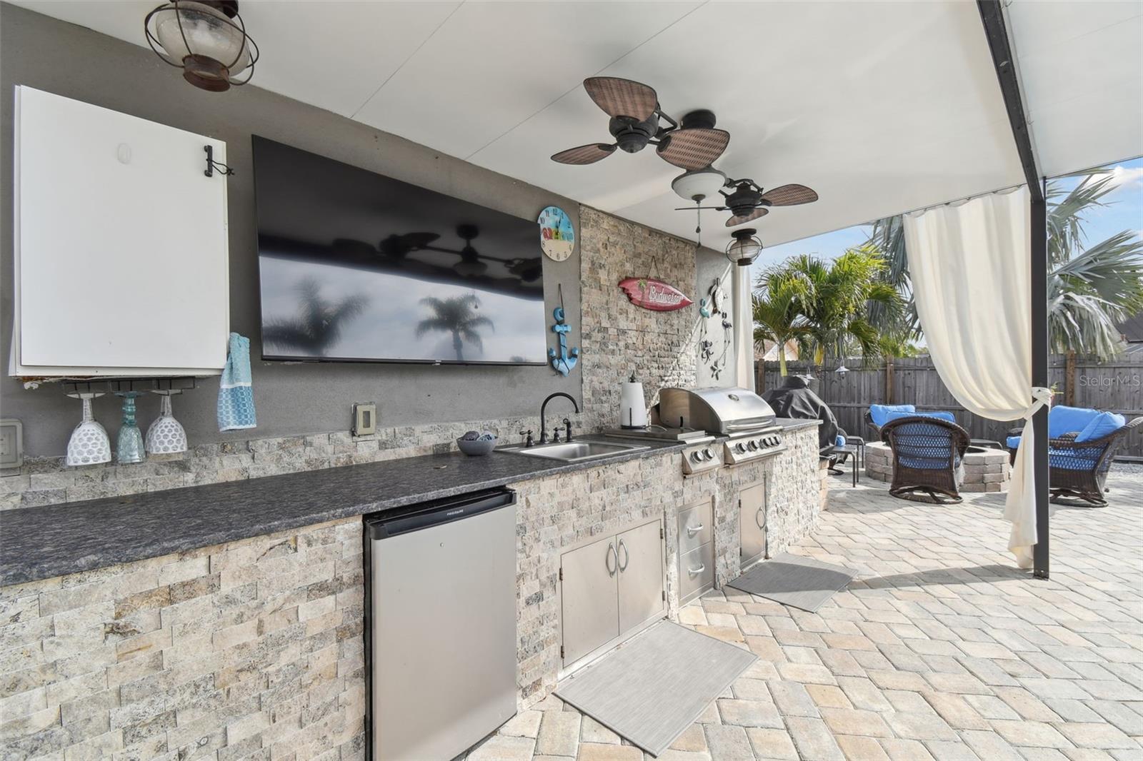 2765 MCNAIR DR, PALM HARBOR, FL, 34683