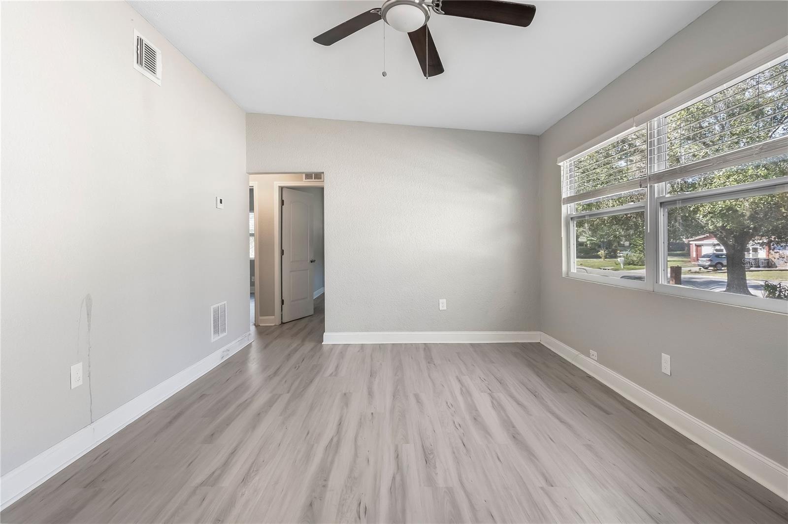1349 WOODBINE ST, CLEARWATER, FL, 33755