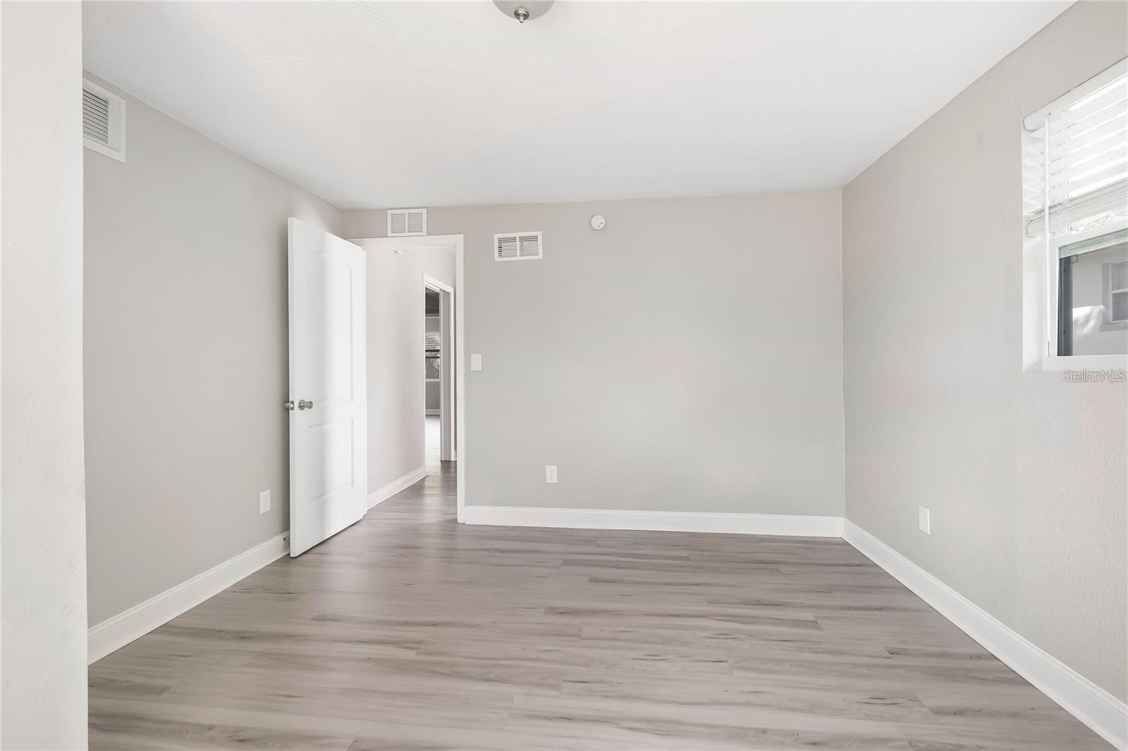 1349 WOODBINE ST, CLEARWATER, FL, 33755