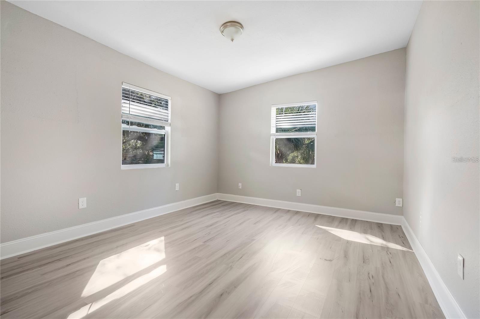 1349 WOODBINE ST, CLEARWATER, FL, 33755