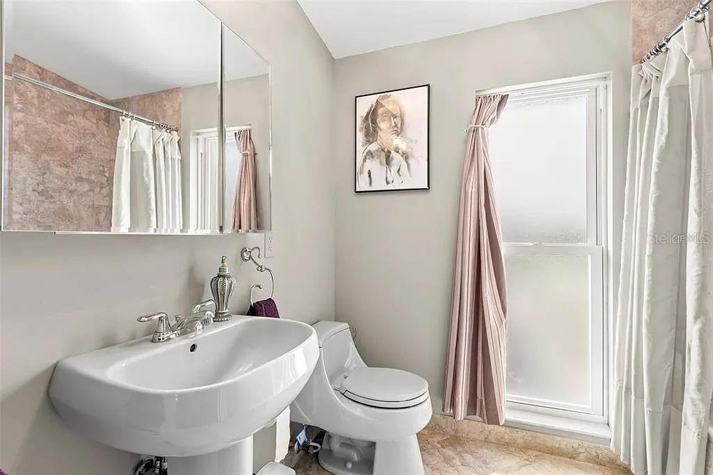 800 MISSOURI AVE, PALM HARBOR, FL, 34683