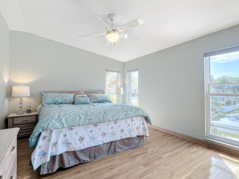 800 MISSOURI AVE, PALM HARBOR, FL, 34683