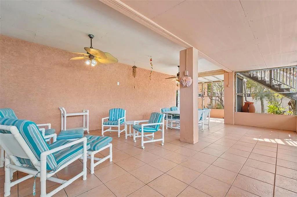 800 MISSOURI AVE, PALM HARBOR, FL, 34683