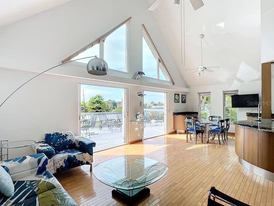 800 MISSOURI AVE, PALM HARBOR, FL, 34683