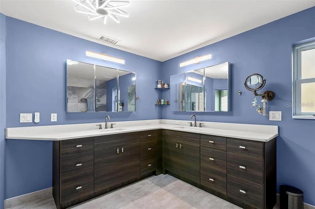 800 MISSOURI AVE, PALM HARBOR, FL, 34683