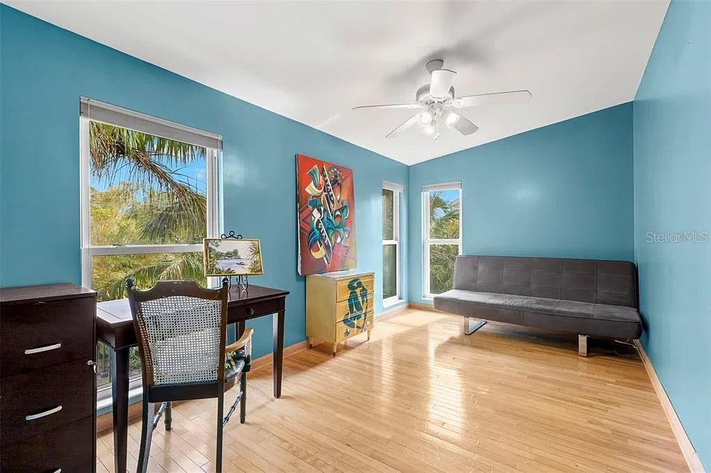 800 MISSOURI AVE, PALM HARBOR, FL, 34683