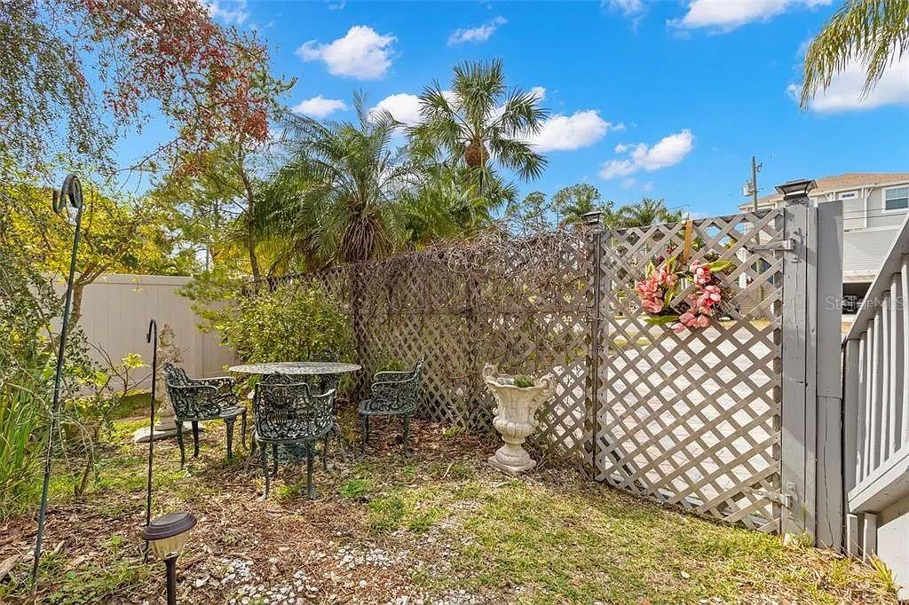 800 MISSOURI AVE, PALM HARBOR, FL, 34683