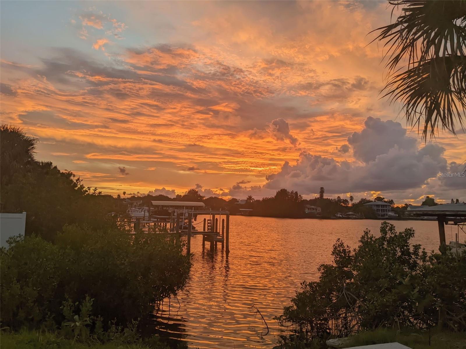 800 MISSOURI AVE, PALM HARBOR, FL, 34683