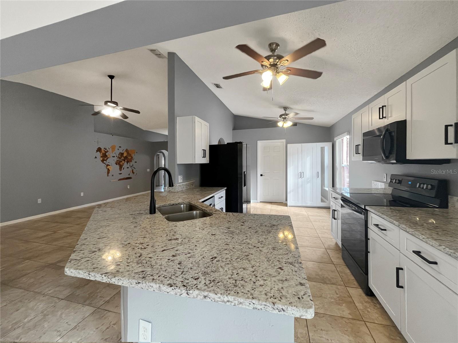 3342 ERSKINE DR, ORLANDO, FL, 32825