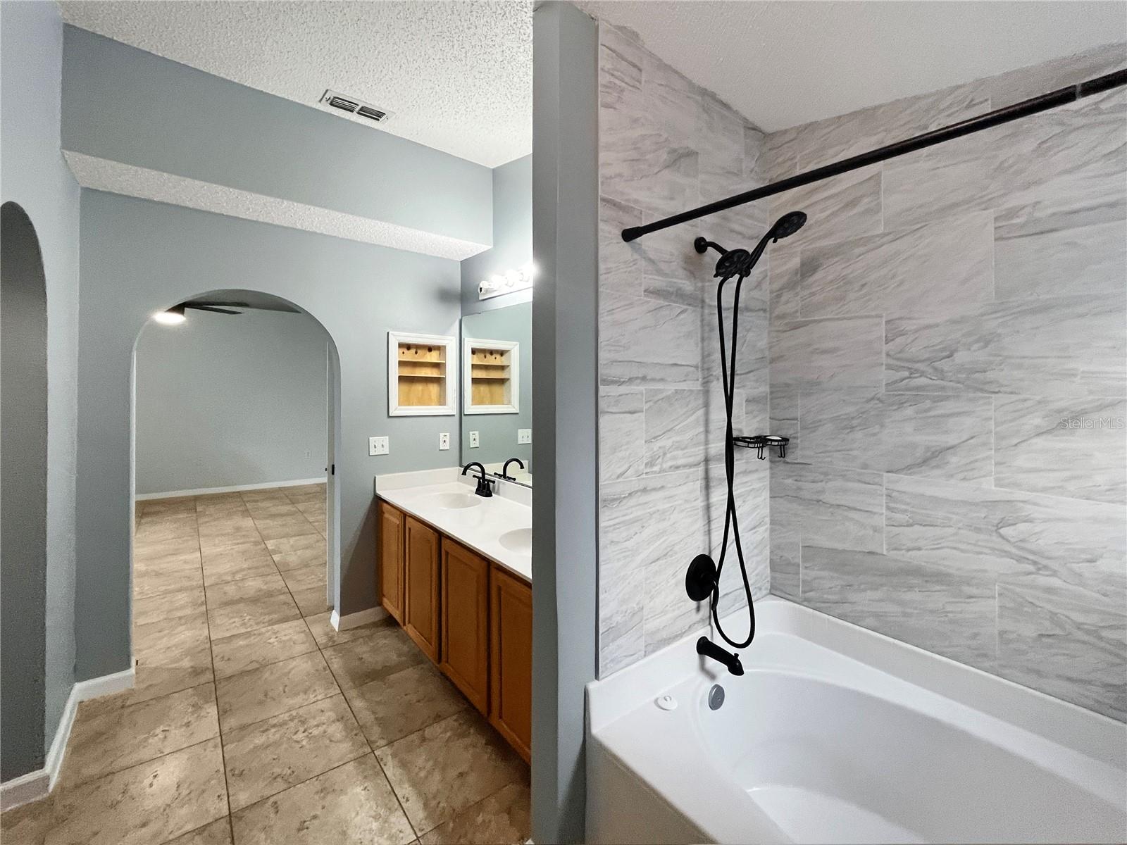 3342 ERSKINE DR, ORLANDO, FL, 32825
