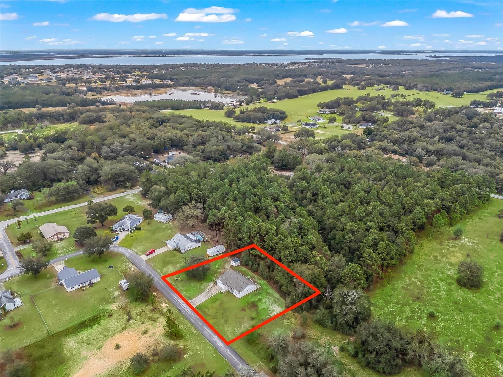 39727 REDBUD RD, LADY LAKE, FL, 32159