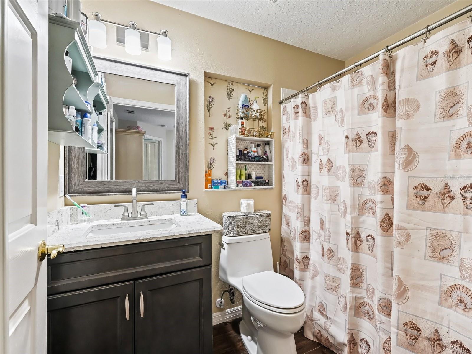 39727 REDBUD RD, LADY LAKE, FL, 32159
