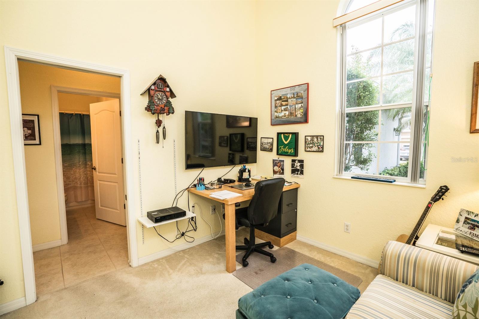 1211 LYNDHURST GREENS DR, SUN CITY CENTER, FL, 33573