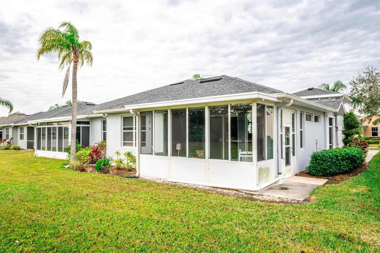 1211 LYNDHURST GREENS DR, SUN CITY CENTER, FL, 33573