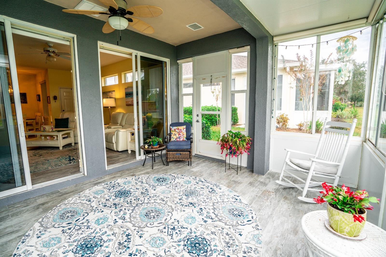 1211 LYNDHURST GREENS DR, SUN CITY CENTER, FL, 33573