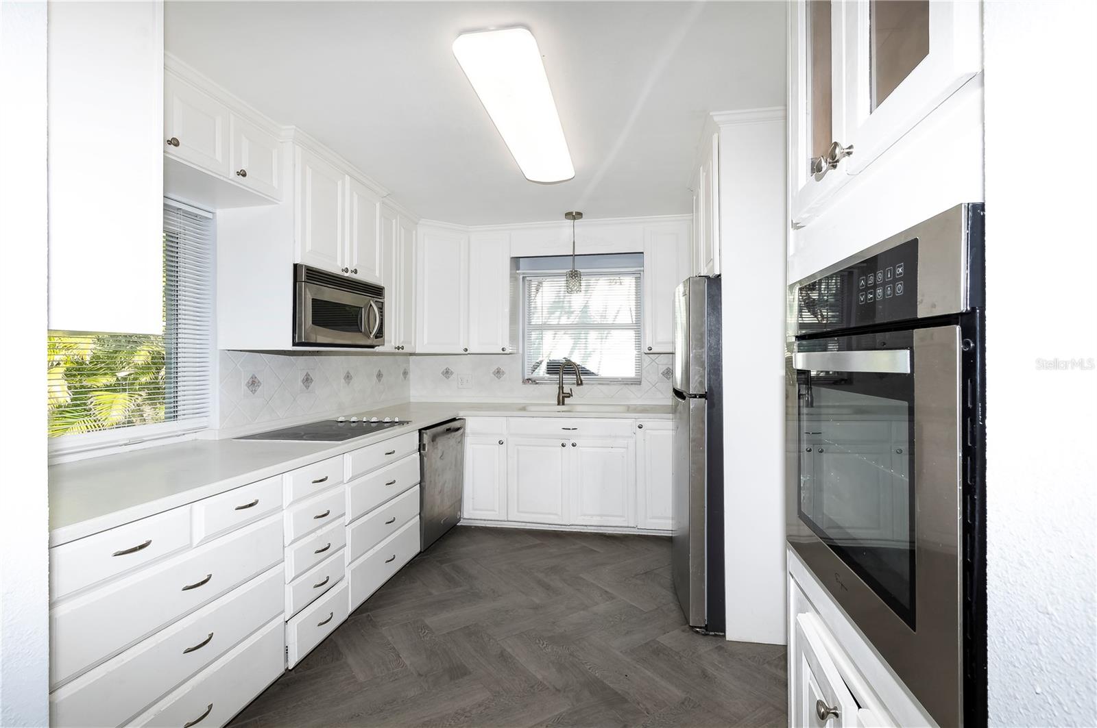 17734 1ST ST E, REDINGTON SHORES, FL, 33708