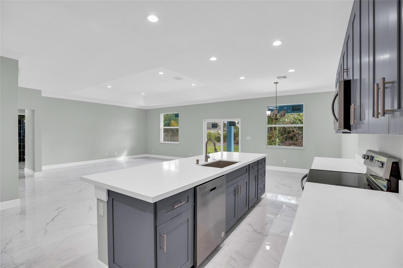 942 SW JASLO AVE, PORT ST LUCIE, FL, 34953