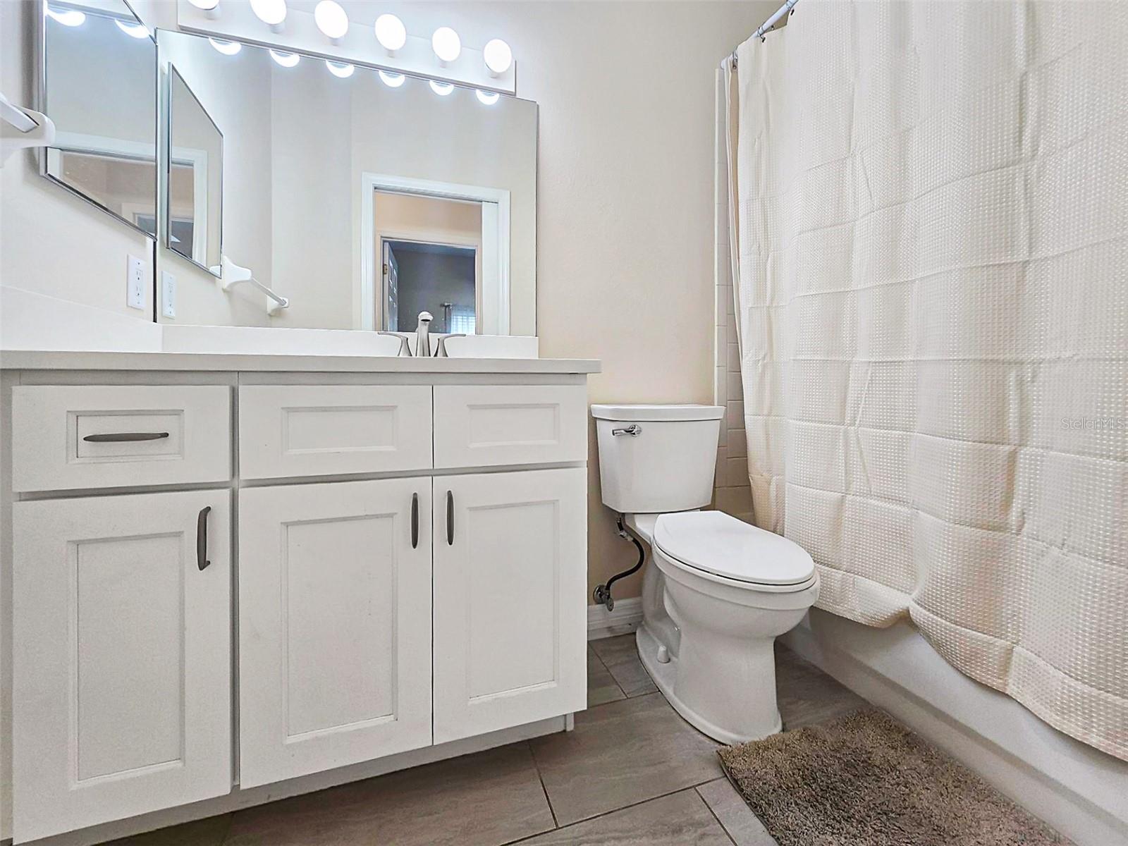 6470 GOLDEN LEAF CT, LAKEWOOD RANCH, FL, 34202