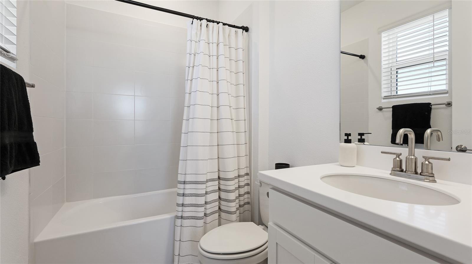 8612 EVENING DR, SARASOTA, FL, 34241