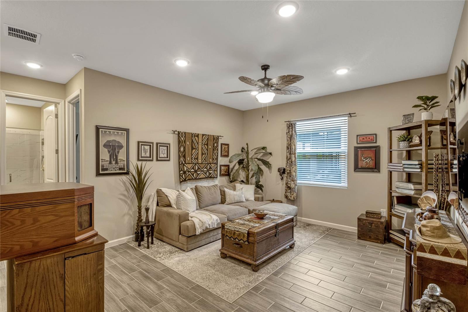 10161 SPRING LAKE DR, CLERMONT, FL, 34711