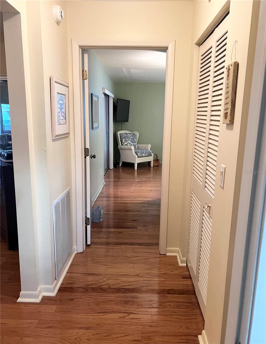 1510 PALMER CT, PALM HARBOR, FL, 34685